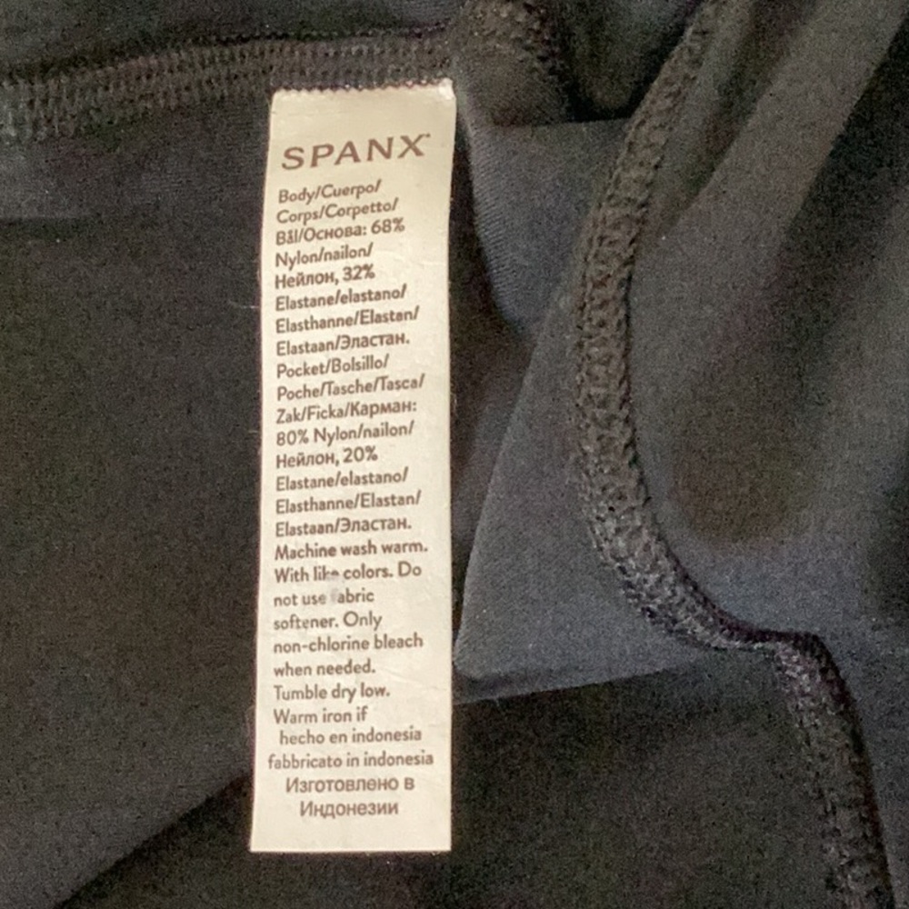 SPANX booty boost Black straight leg Pants - Picture 12 of 15